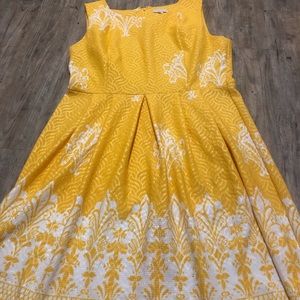 EUC New York & Company fit & flare dress